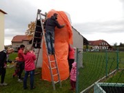 Převlékáme čarodějnici za Obří Halloweenskou mrkvodýni
